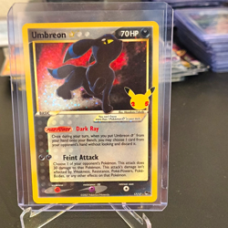 Umbreon Star 17/17 Celebrations 5 Holo Rare EN 70 HP 2007 Pokemon TCG - Image 1