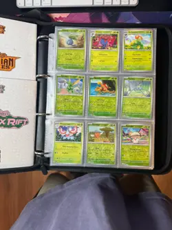 Pokemon TCG Massive Binder Collection Hundreds Of Cards Full Arts EX’s Holos Etc - Image 1