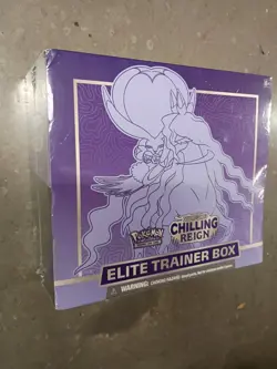 Pokemon TCG Sword & Shield Chilling Reign Elite Trainer Box ETB Sealed New - Image 2