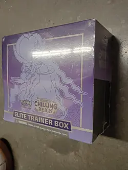 Pokemon TCG Sword & Shield Chilling Reign Elite Trainer Box ETB Sealed New - Image 3