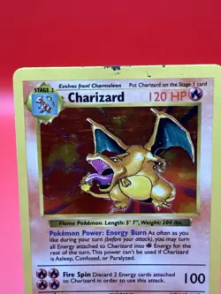 Pokemon TCG Base Set Shadowless Charizard 4/102 Holo Rare EN 120 HP - Image 2