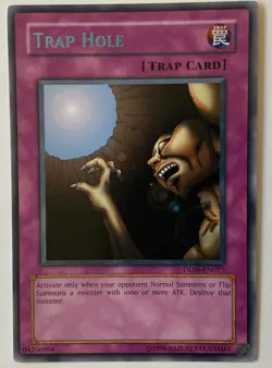 YuGiOh TCG Trap Hole DL09-EN017 (Blue) Duelist League Card DL New - Image 1