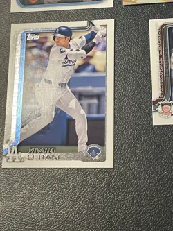 Shohei Ohtani Lot Of 5 Topps 2021-25 Base Inserts Dodgers #1 #144 #500 - Image 4