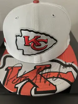Patrick Mahomes II Signed Auto 1/1 Draft Cap JSA From 2017 Draft Night! Only 1! - Image 1