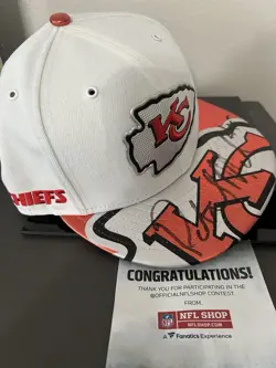 Patrick Mahomes II Signed Auto 1/1 Draft Cap JSA From 2017 Draft Night! Only 1! - Image 3