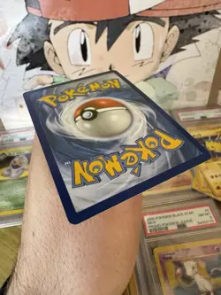 Pikachu 19/68 Reverse Holo Hidden Fates 2019 - Pokemon Card TCG (NM) - Image 3