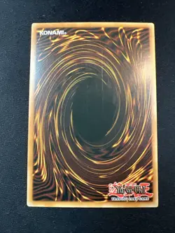 Yu-Gi-Oh! Sangan (LP) GLD2-EN001 Gold Series 2 Gold Rare - Image 2