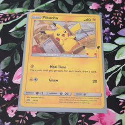 Pikachu 25/25 McDonald's 25th Anniversary 2021 English Holo Promo Pokemon - Image 1