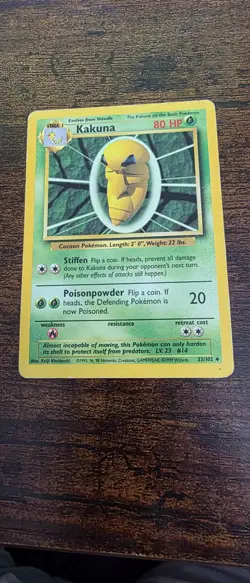 Kakuna 33/102 Uncommon Base Set Unlimited Pokemon Moderately Played - Image 1