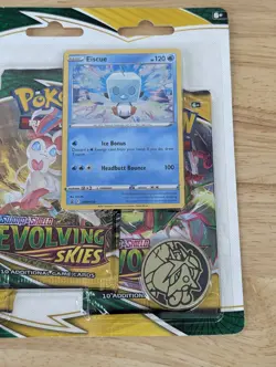 Pokemon TCG Evolving Skies Blister 3 Pack - Eiscue Booster Packs - Image 4