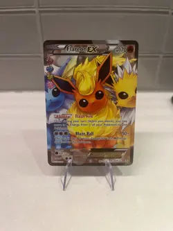 Flareon R28 Holo EX Unseen Forces Pokemon Card LP - Image 1