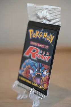 21.00g Pokemon Team Rocket Unlimited Booster Pack Factory Sealed WOTC 2000 - Image 4