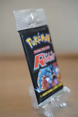 21.00g Pokemon Team Rocket Unlimited Booster Pack Factory Sealed WOTC 2000 - Image 5