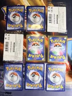 Pokemon Pikachu Card Lot 25th Anniversary English & Japanese V VMAX V-UNION - Image 4