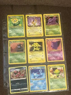 Pokemon 24 Binder Sheets total of 216 Assorted Pokemon Cards G2U - Image 3