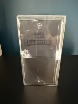 Pokemon TCG Celebrations 25th Anniversary Elite Trainer Box ETB New Sealed - Image 4