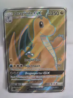 The Pokemon Company Dragon Majesty Dragonite GX 67/70 Full Art UR Holo EN 2018 - Image 1