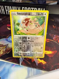 SMEARGLE 137/195 SILVER TEMPEST Reverse Holo Common Pokemon - Image 1