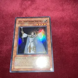 Yu-Gi-Oh Lyla Lightsworn Sorceress Card Unlimited Edition Ultra Rare LODT-EN019 - Image 3