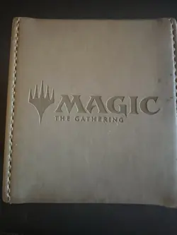 Ultra Pro Magic the Gathering Leather Deck Box Alcove Flip Silver/Grey Theme - Image 2