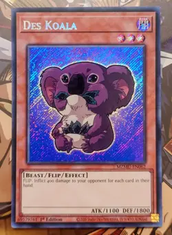 Des Koala (Secret Rare) - MZMU-EN062 - Maze Of Muertos - Yu-Gi-Oh TCG - Image 1