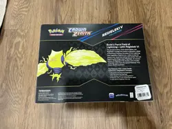 Pokemon TCG Crown Zenith Regieleki v Collection Box 820650851834 - Image 2