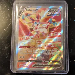 The Pokemon Company Sylveon V Alt Full Art Ultra Rare Holo 184/203 2021 EN - Image 2