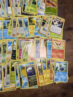 150+ Damaged & HP Pokemon Card Lot Vintage 2010s Mid Era Black White XY Holo - Image 2