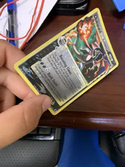 Pokemon Charizard Star 100/101 Dragon Frontiers Delta Species Holo English - Image 2