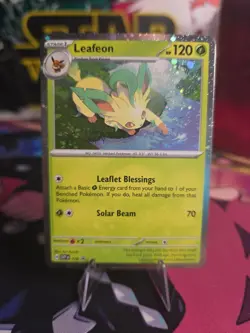 Pokemon TCG Scarlet & Violet Leafeon Black Star Promo Cosmo Holo Card SVP 170 - Image 1