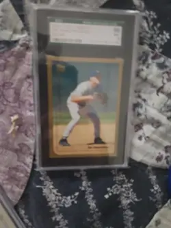 Lot Of 35 Baseball Cards: 4 Graded, Auto's, Patch & Serial #'d - Image 5