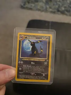 Pokemon TCG Umbreon Neo Discovery Holo Card 13/75 LP Condition Rare - Image 3