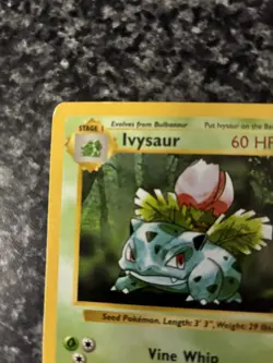 Ivysaur 30/102 Base Set Shadowless Vintage 1999 Pokemon WOTC - Image 3