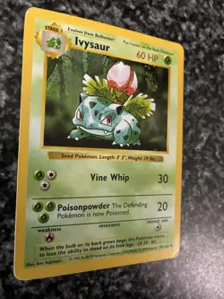 Ivysaur 30/102 Base Set Shadowless Vintage 1999 Pokemon WOTC - Image 4