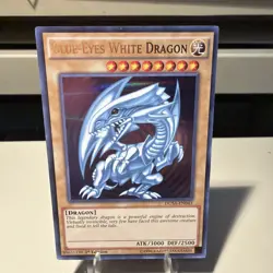 YUGIOH • BLUE EYES WHITE DRAGON • ULTRA RARE • DUSA-EN043 • 1st EDITION • NM - Image 1