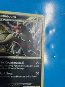 Houndoom 5/90 Holo Pokemon 2010 - Image 2