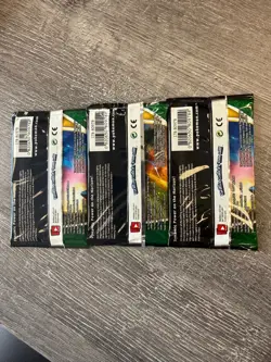 Evolving Skies Booster Pack x3 - New & Sealed - Pokemon TCG (3 PACKS) - Image 2