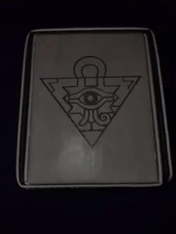 Ultra Pro Yu-Gi-Oh! Millennium Puzzle Alcove Flip Deck Box Minor Wear On Back - Image 3