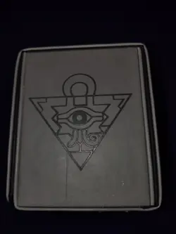 Ultra Pro Yu-Gi-Oh! Millennium Puzzle Alcove Flip Deck Box Minor Wear On Back - Image 4