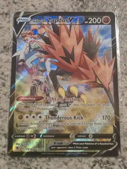 2022 Pokemon SWSH Astral Radiance TG19/TG30 Galarian Zapdos V - Image 3