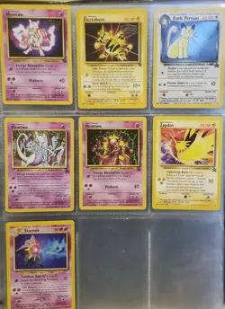 Binder Pokemon cards 1999 - Image 1