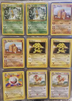 Binder Pokemon cards 1999 - Image 2