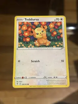 Pokemon TCG Evolving Skies Teddiursa 126/203 HP - Image 1