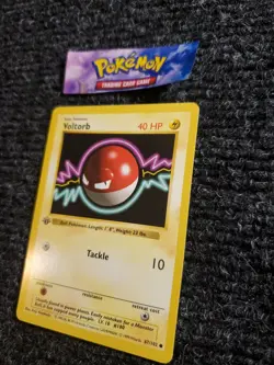 Voltorb 67/102 Base Set Shadowless 1st Edition Common Pokemon Card NM - Image 2