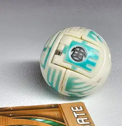 Bakugan Battle Brawlers Pearl White Ventus El Condor 390G B2 w/ Card - Image 5