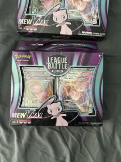 Pokemon New TCG: Mew VMAX League Battle Deck Fusion Strike (Factory Sealed) - Image 1