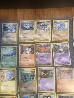Vintage Pokemon TCG 190 card mixed lot Dragon Frontiers Holon Phantoms Ex Legend - Image 2