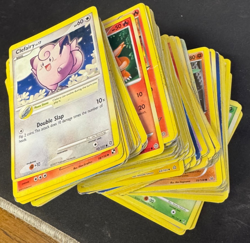 Pokemon card lot 197 random non holo/ 3 stamped cards - Image 3