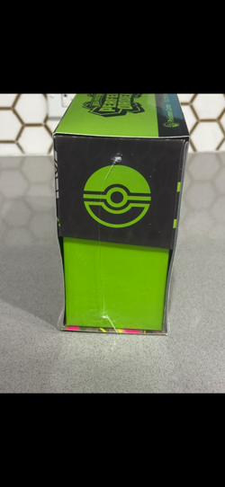 Pokemon Center Perfect Order Elite Trainer Box ETB FACTORY SEALED - Image 3