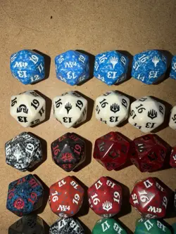 MTG Spindown Life Counter Bulk Lot 64 D20 Dice Magic The Gathering SHIPS FREE! - Image 4
